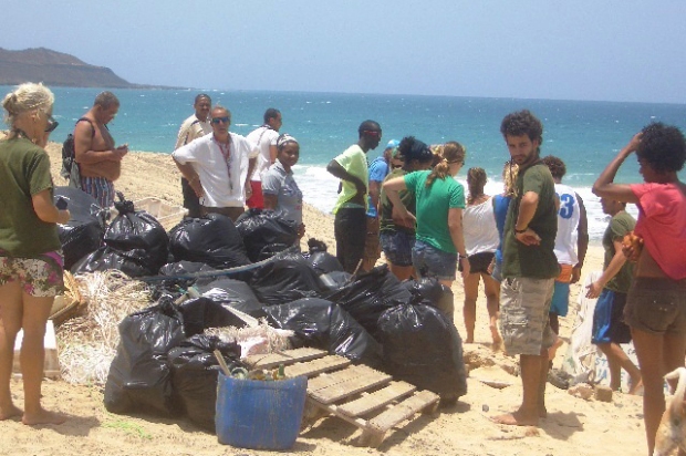 Serra Negra beach clean, Sal, Cape Verde